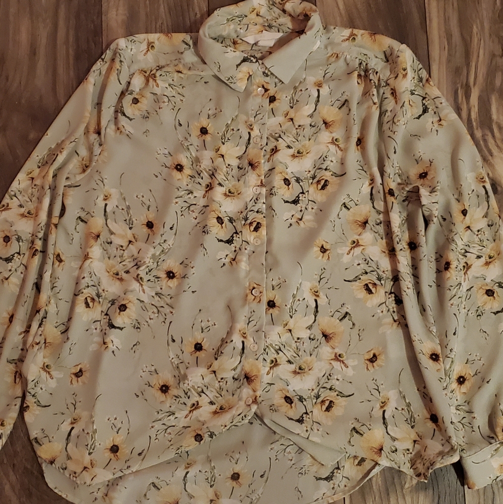 H&M floral print shirt.